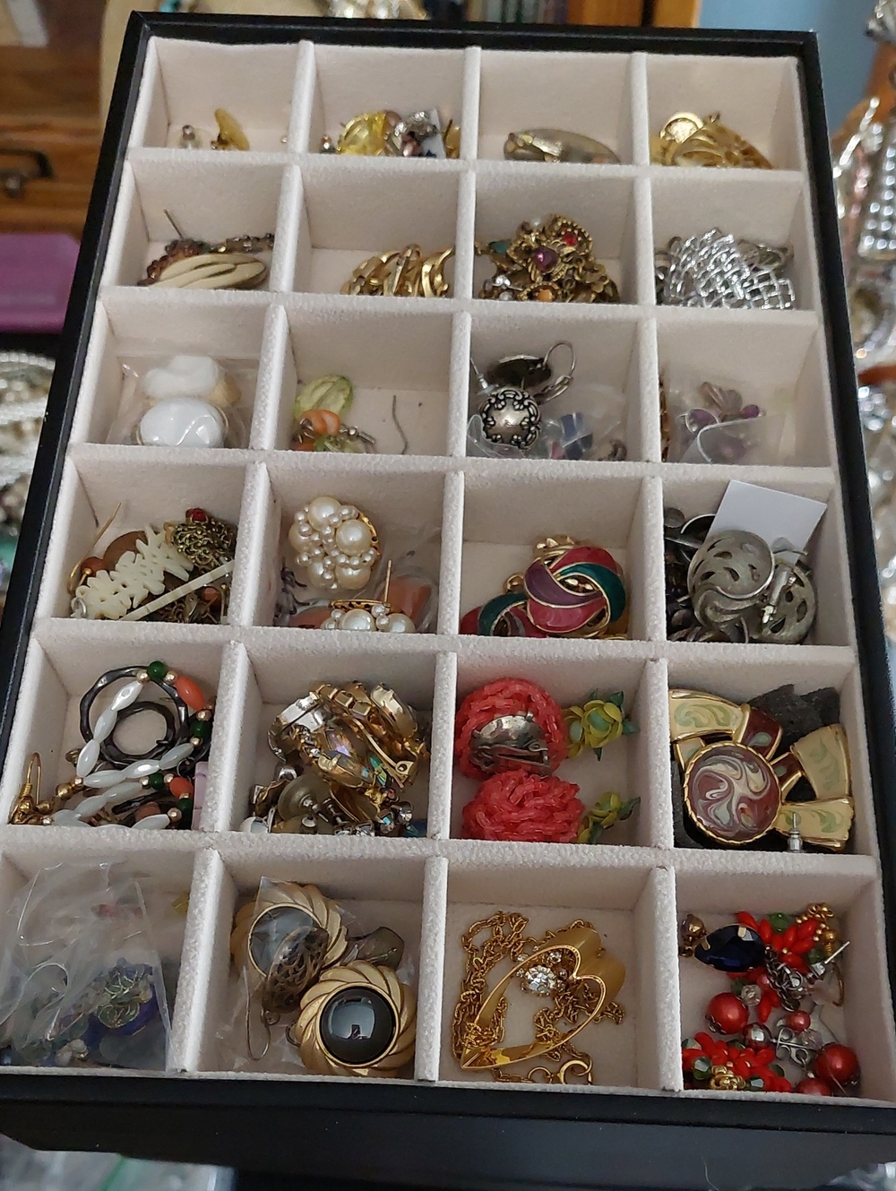 1 Item From The Dragon's Hoarde....aka JAHWOHL'S STASH. Buyer Selects..... - Picture 4 of 7
